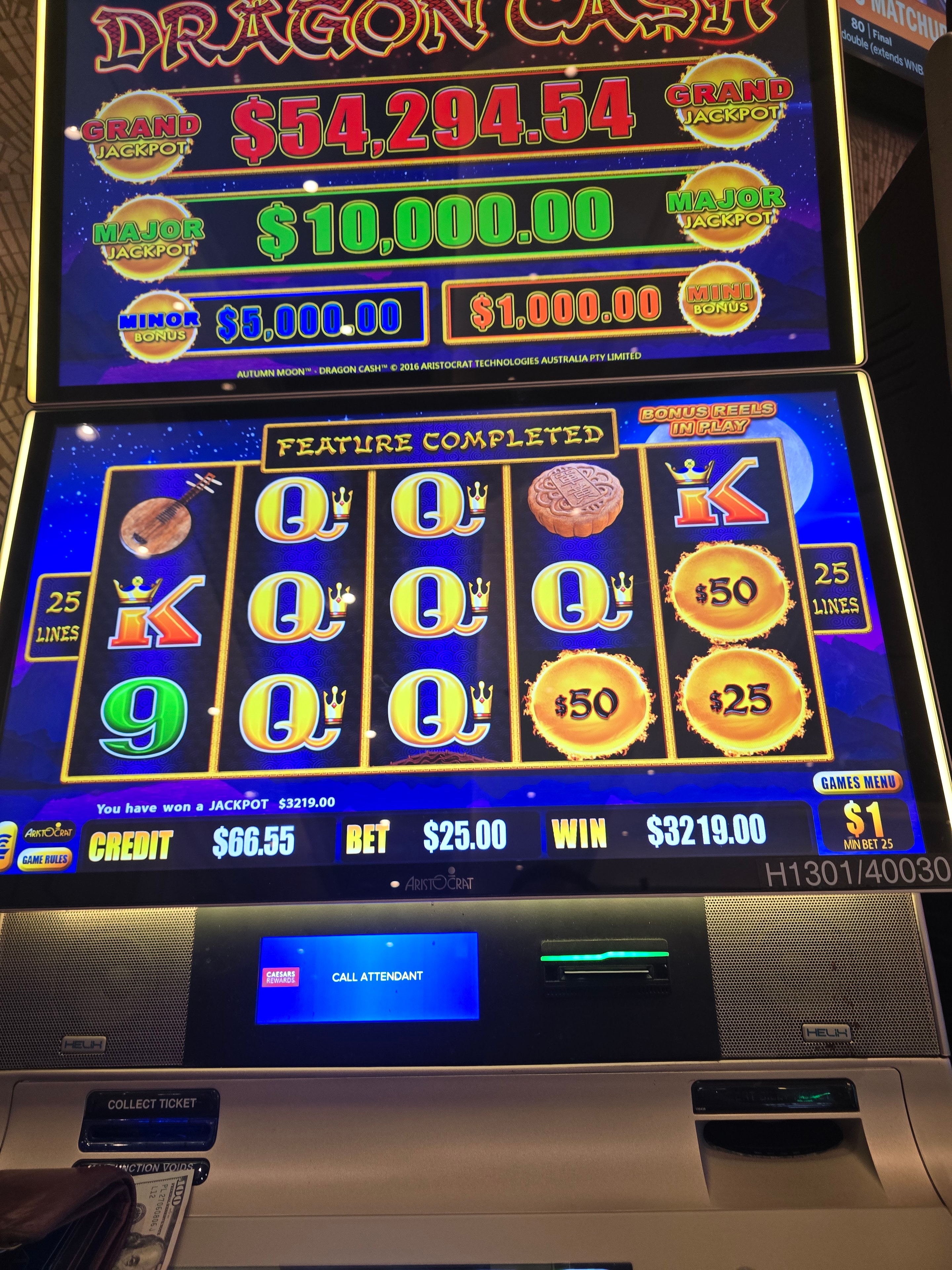 Dragon Cash slot machine jackpot handpay showing $3,219.00