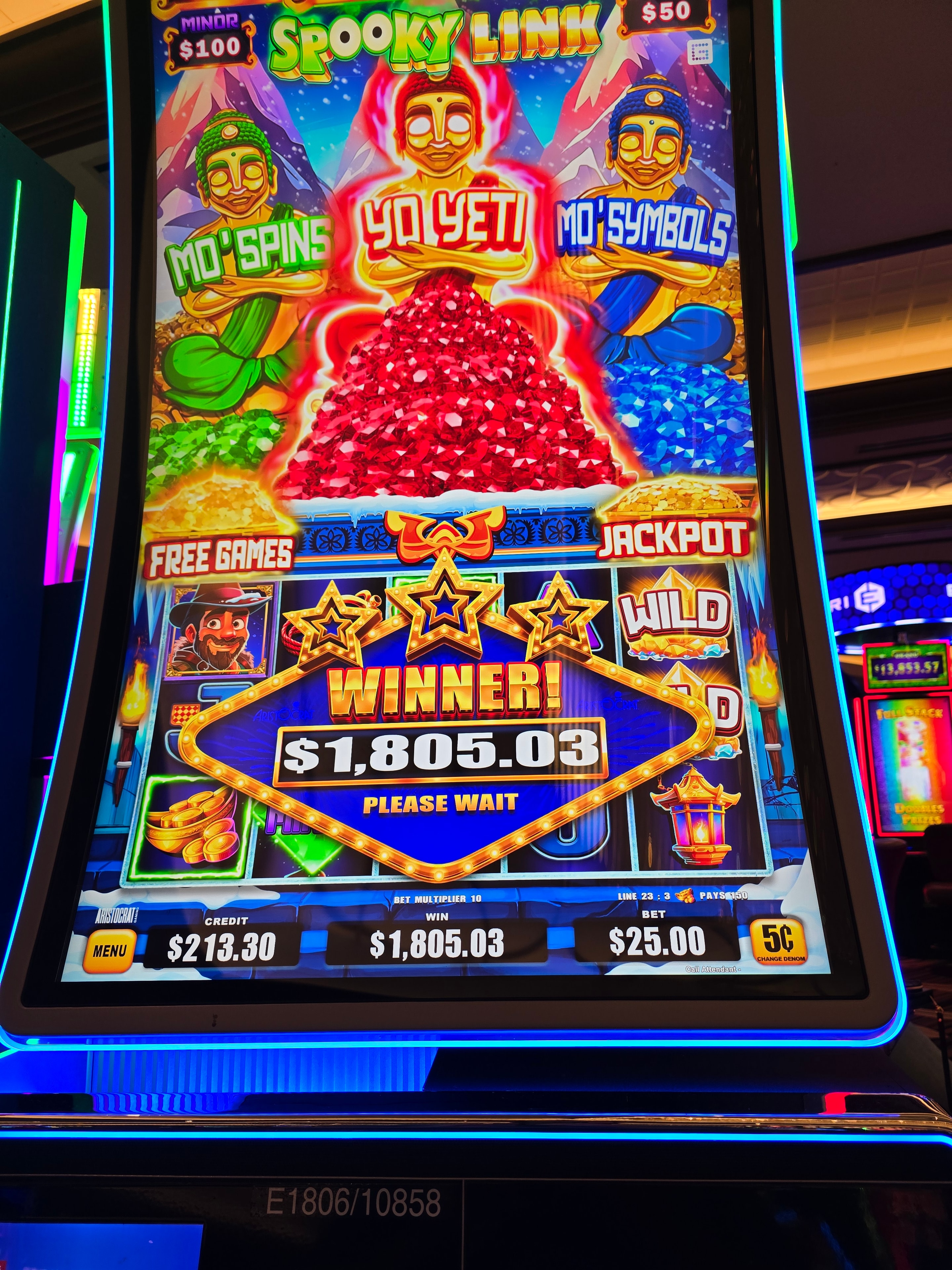 Spooky Link slot machine winner screen showing $1,805.03