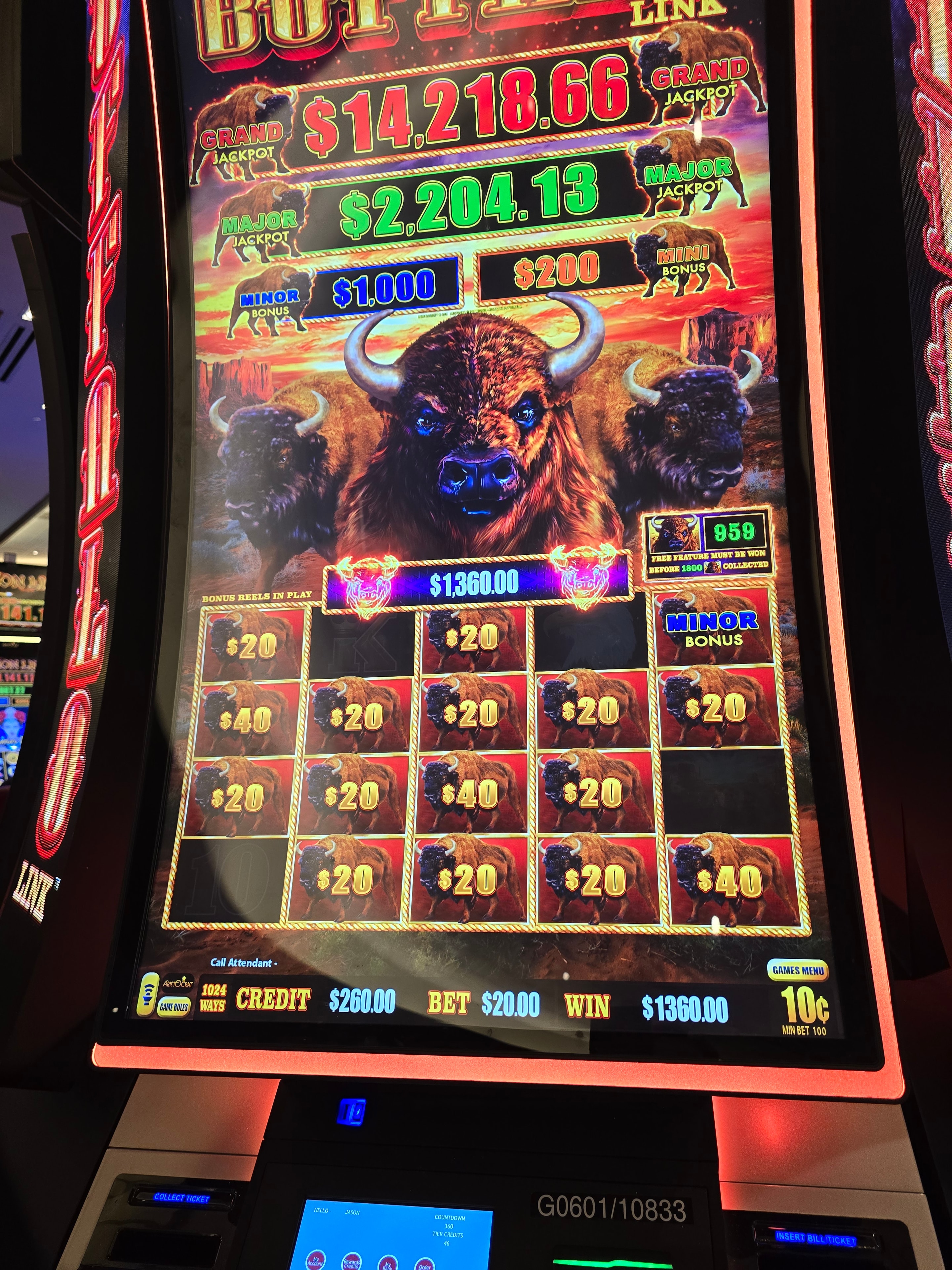 Buffalo slot machine minor bonus showing $1,360.00